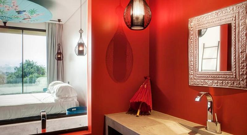 غرفة قياسية, Cooking And Nature  Emotional