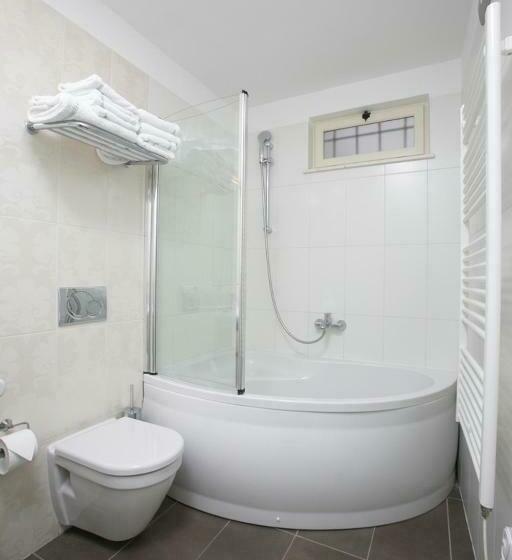 Superior Studio, Divota Apartment