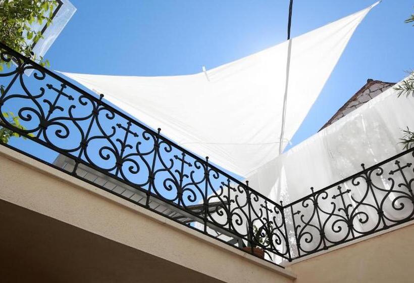 Студия Deluxe, Divota Apartment