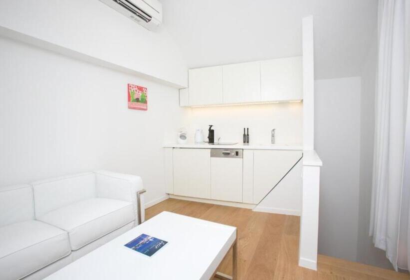 Duplex Værelse, Divota Apartment