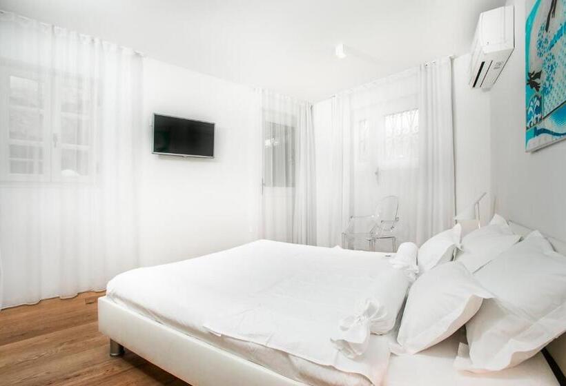 Номер Стандарт Внутренний, Divota Apartment