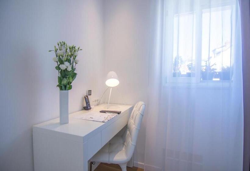 Comfort room with balcony, Divota Apartment