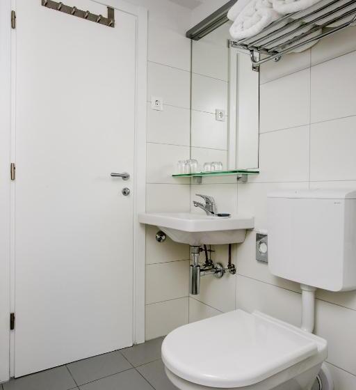 Basic Værelse, Divota Apartment