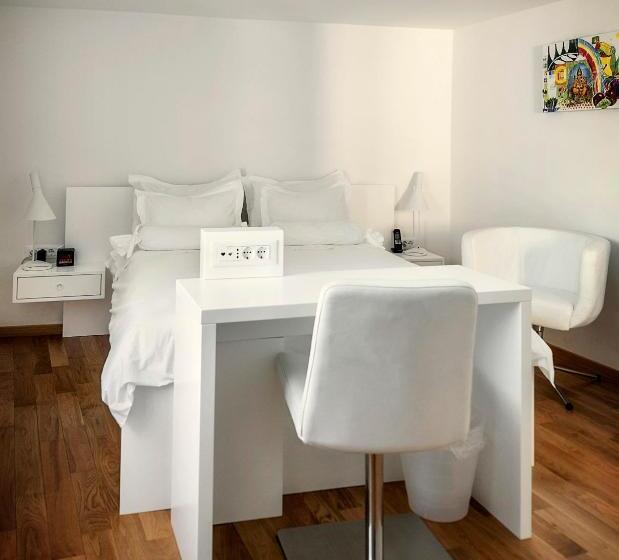 Basic Værelse, Divota Apartment