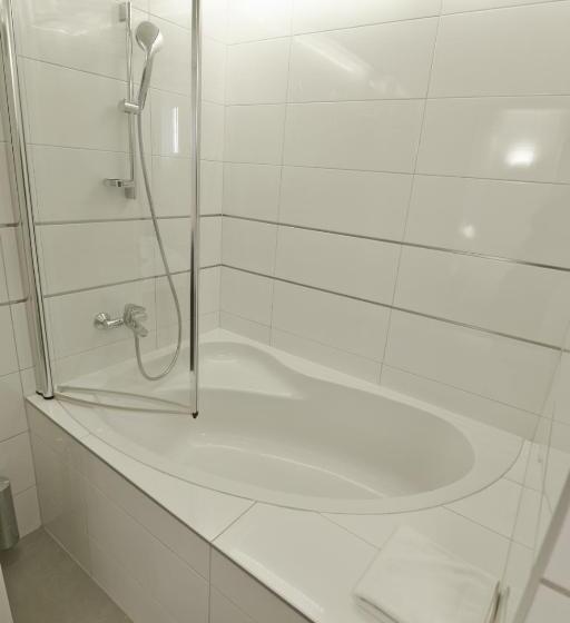 Standard Værelse Stueetage, Divota Apartment