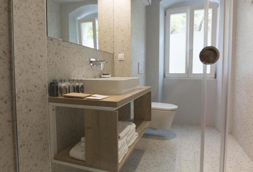 Deluxe Værelse, Divota Apartment