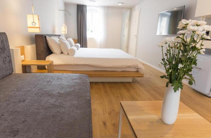 Номер Deluxe, Divota Apartment