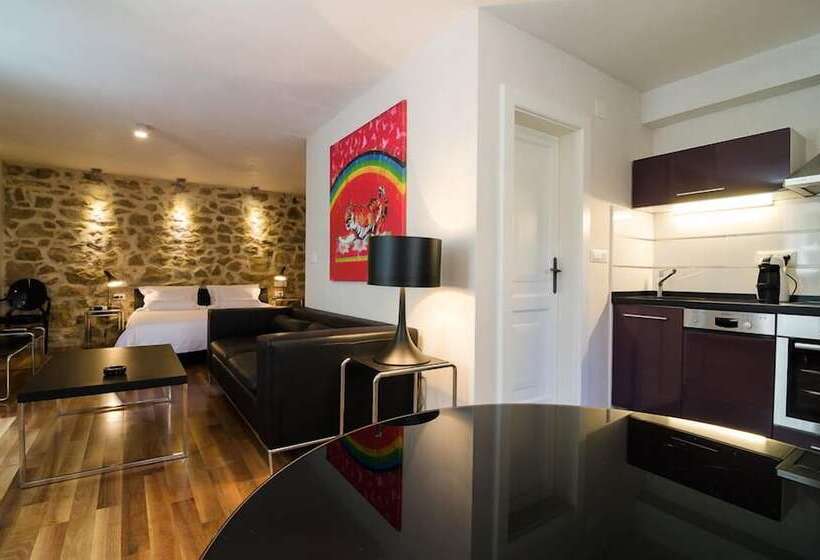 Студия Deluxe, Divota Apartment