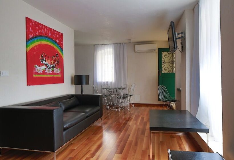 Студия Deluxe, Divota Apartment