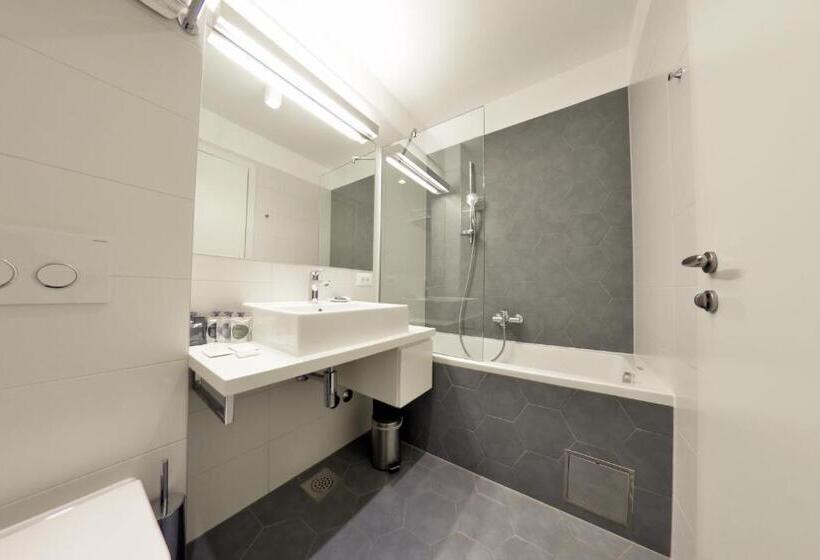 Номер Комфорт, Divota Apartment