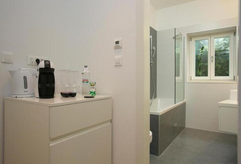 Номер Комфорт, Divota Apartment