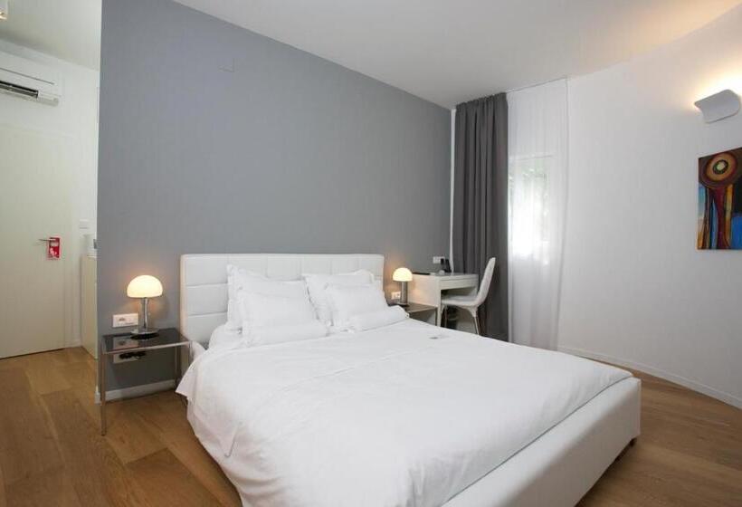 Comfort Værelse, Divota Apartment