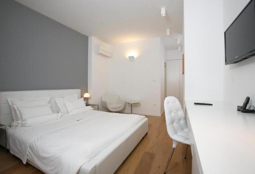 Comfort Værelse, Divota Apartment