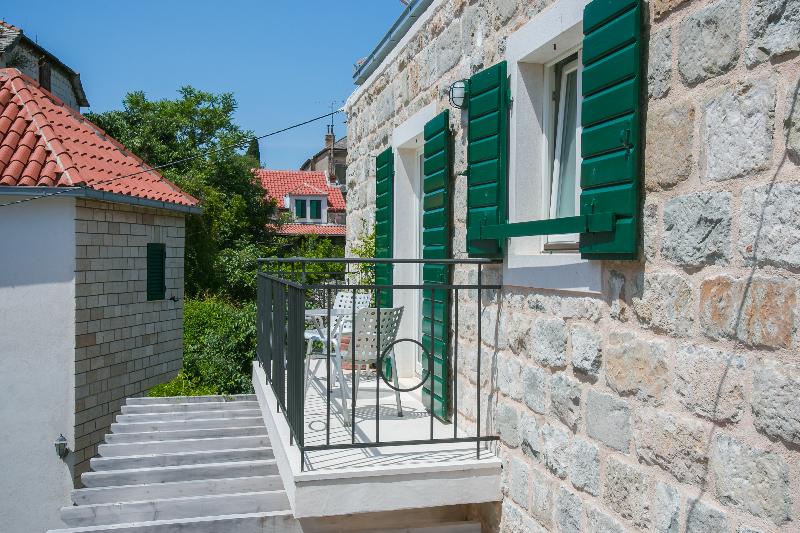 Comfort Værelse, Divota Apartment