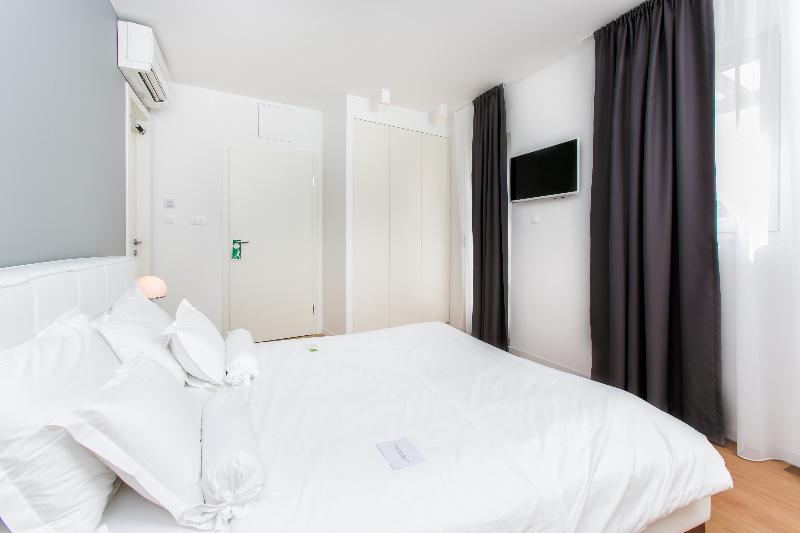 Comfort Værelse, Divota Apartment