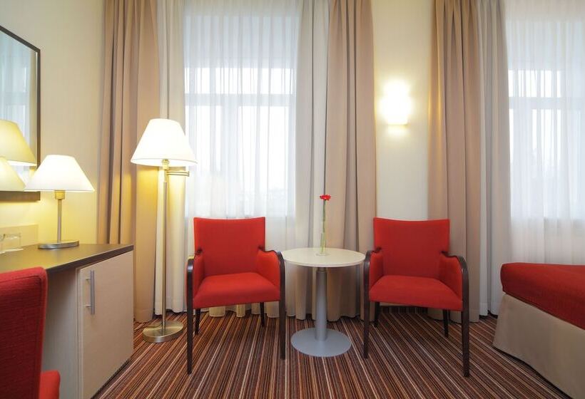 高级大房间, Green Park