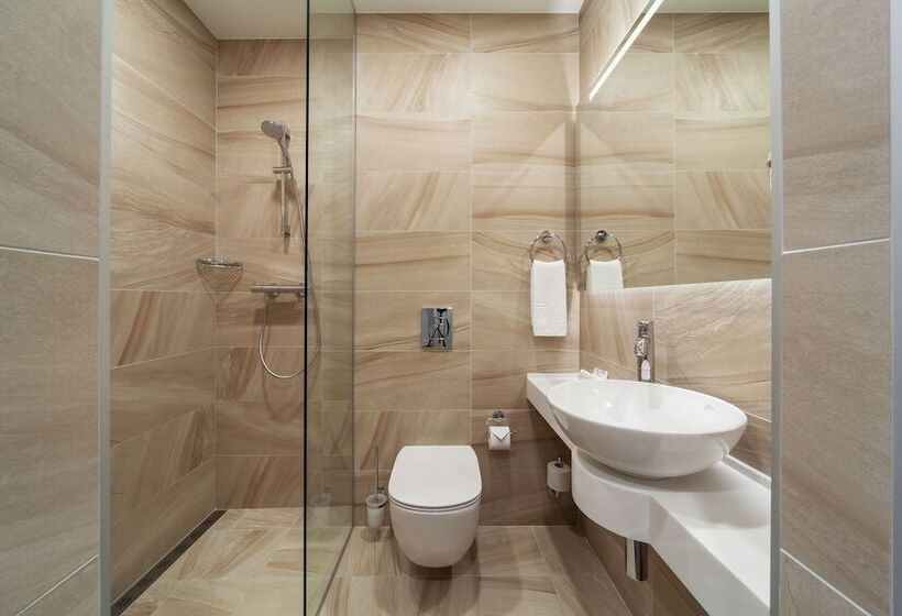 舒适型房间, Green Park