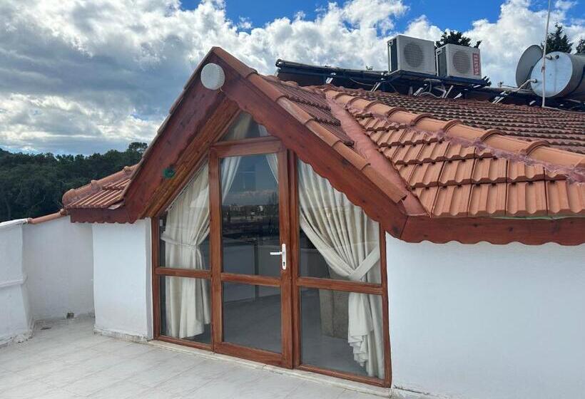 Люкс Вид на Море, Naturella Apart