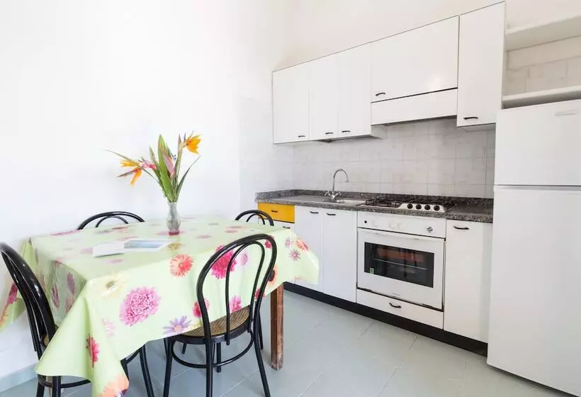 آپارتمان 2 خوابه, Residence Esmeraldo