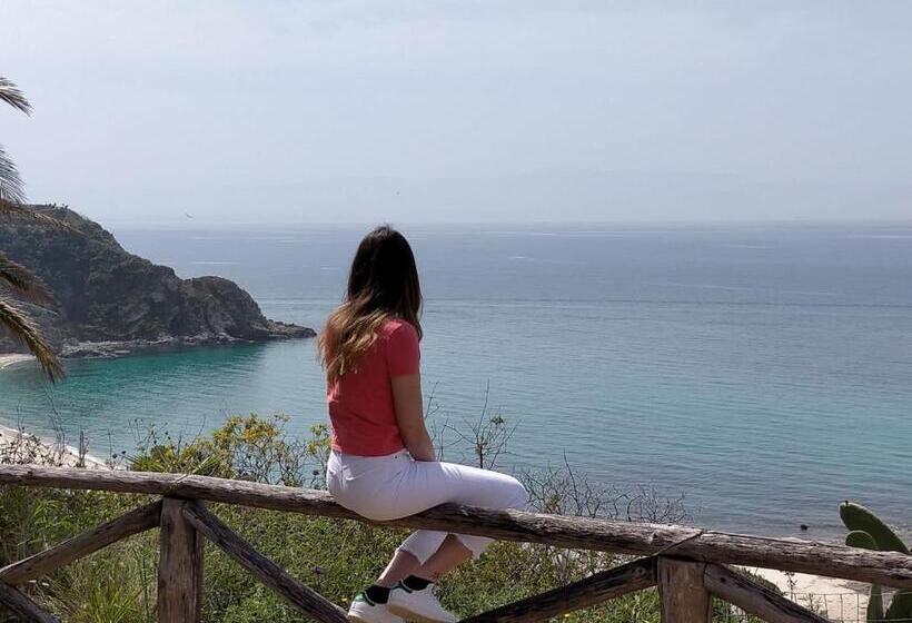 דירת חדר, Residence Esmeraldo