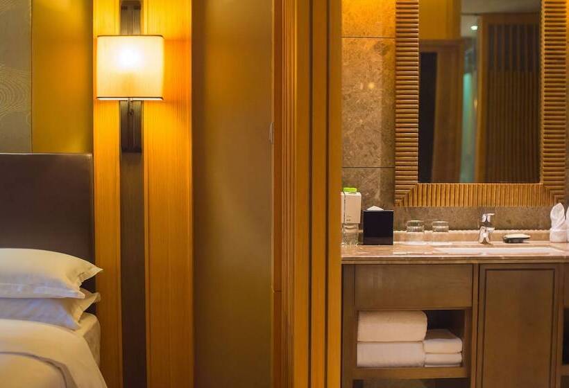 غرفة ديلوكس مطلّة علي الحديقة, Sheraton Grand Hangzhou Wetland Park Resort