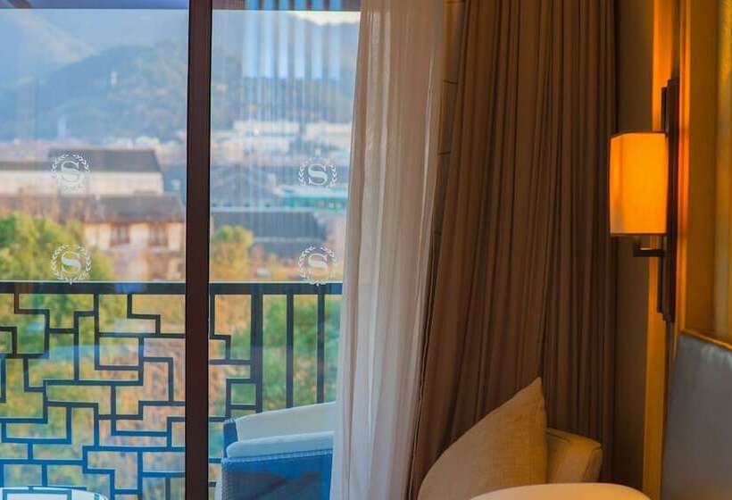 غرفة ديلوكس مطلّة علي الحديقة, Sheraton Grand Hangzhou Wetland Park Resort
