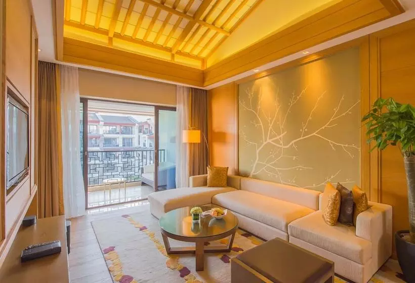 デラックススイート, Sheraton Grand Hangzhou Wetland Park Resort