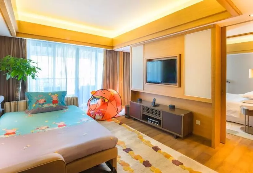 スイート（家族用）, Sheraton Grand Hangzhou Wetland Park Resort