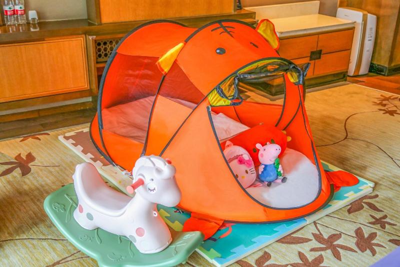 غرفة قياسية سرير كينج, Sheraton Grand Hangzhou Wetland Park Resort