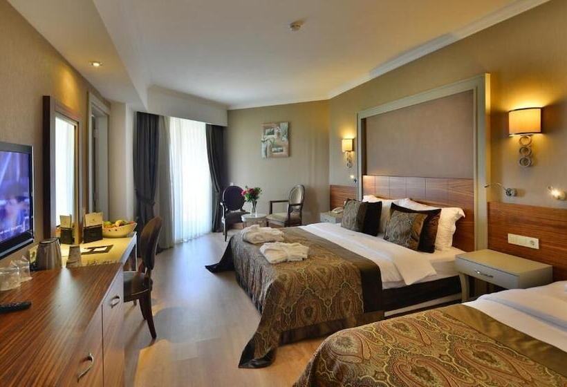 Pokój Deluxe Widok Morze, Side Crown Serenity All Inclusive