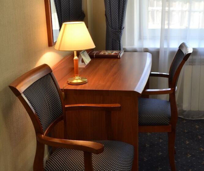 استودیوی استاندارد, Soyuz