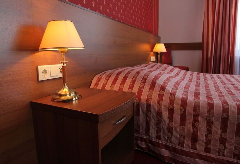 اتاق سوپریور, Soyuz