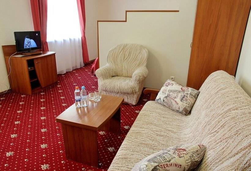 استودیوی استاندارد, Soyuz