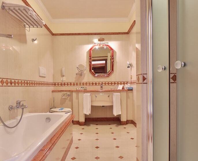 Полулюкс, Terme Imperial