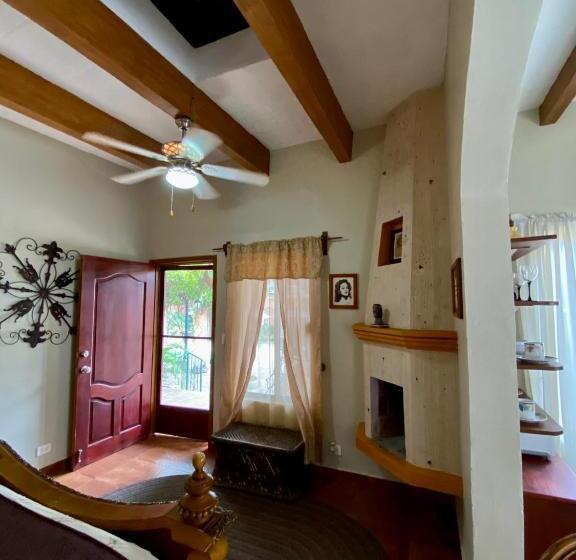 חדר דלוקס, Casa María Félix