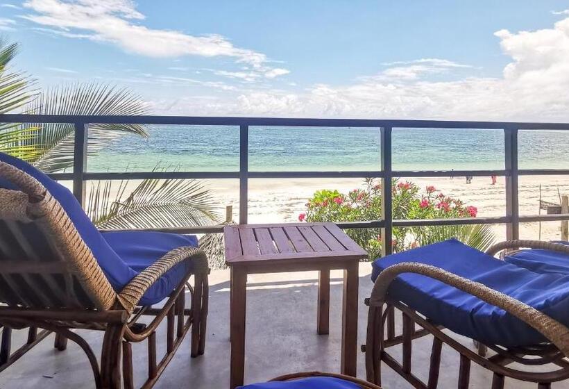 סוויטת סופריור נוף לים, Villa Malaika