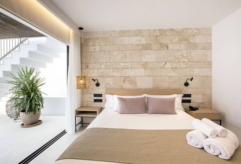 سوییت سوپریور, Can Micalet Formentera