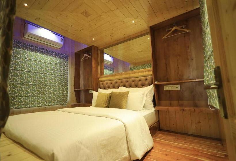 スーペリアファミリールーム, Amrit Van Resort