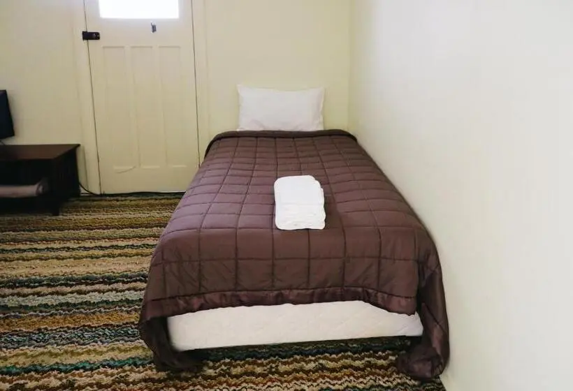 バス共有のスタンダードルーム, Royal Hotel Capertee