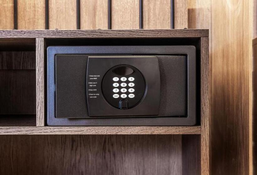 غرفة ديلوكس سرير كينج, Four Points By Sheraton Matosinhos