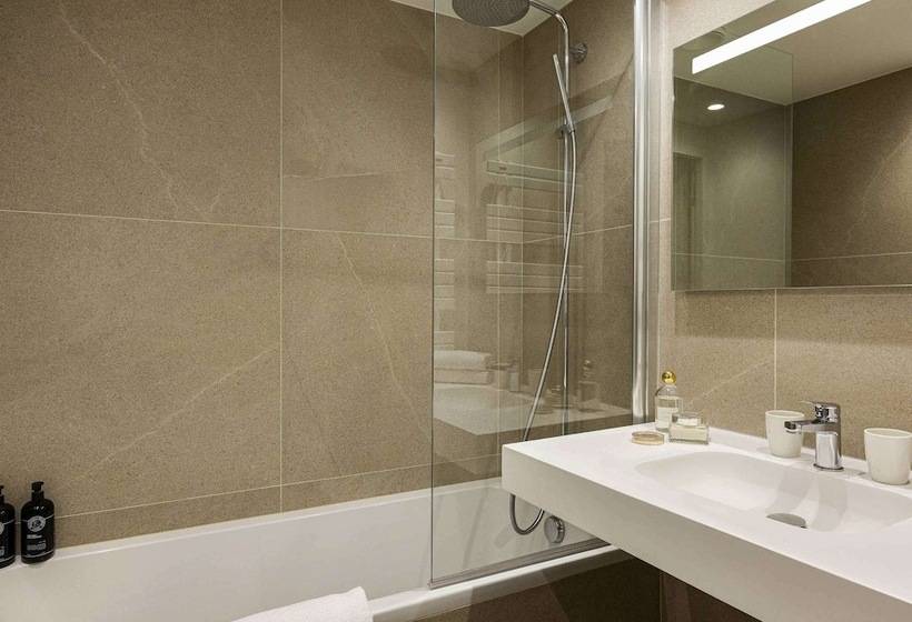 Номер Классика Двуспальная Кровать, Le Saint Gervais Hotel & Spa Handwritten Collection