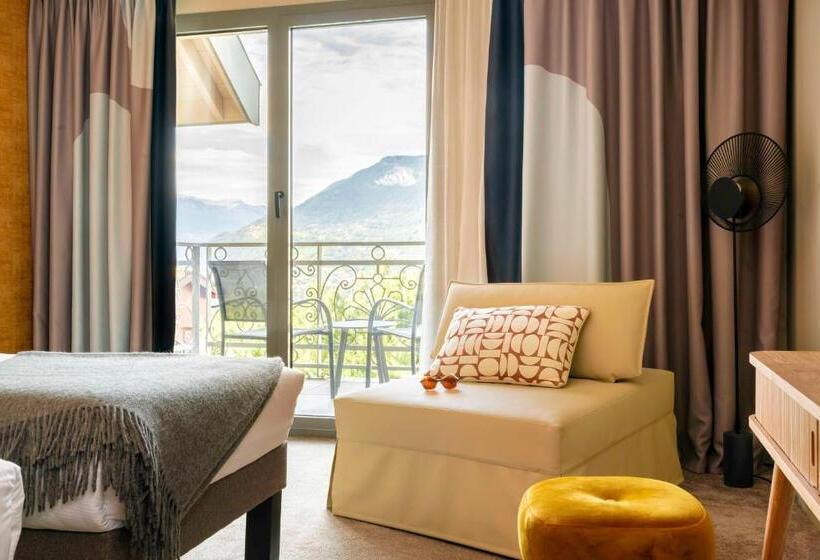 Номер Классика Двуспальная Кровать, Le Saint Gervais Hotel & Spa Handwritten Collection