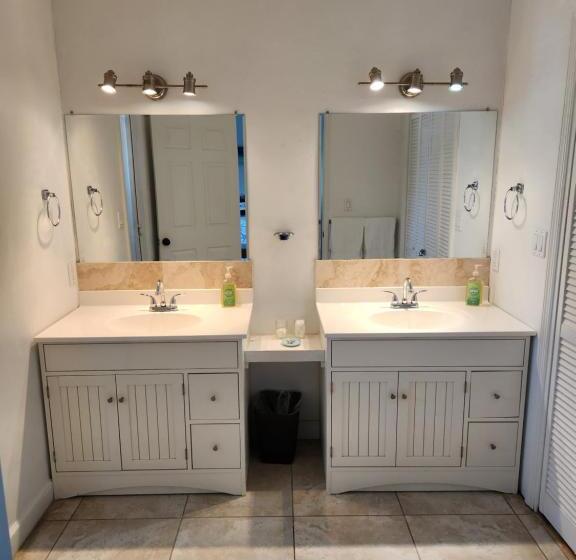 3 Yatak Odalı Villa, The Tides, Grace Bay