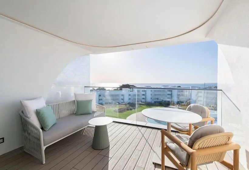 Standard Room Double Bed Sea View