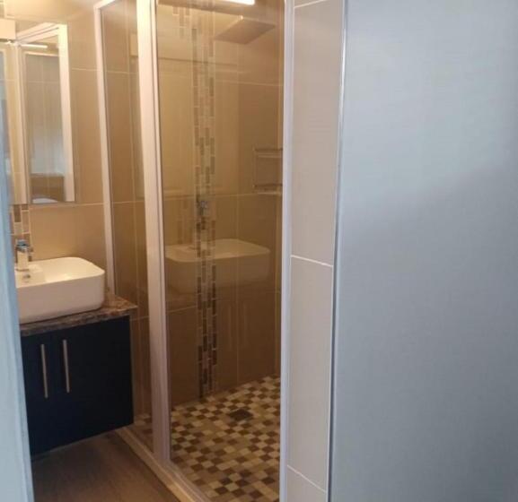 اتاق خانوادگی, Lucolo Palace B&b Queenstown