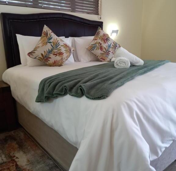 اتاق استاندارد, Lucolo Palace B&b Queenstown