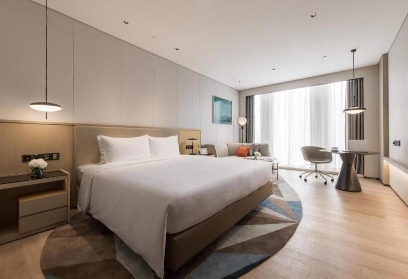 Premium Studio, Modena By Fraser Nanjing