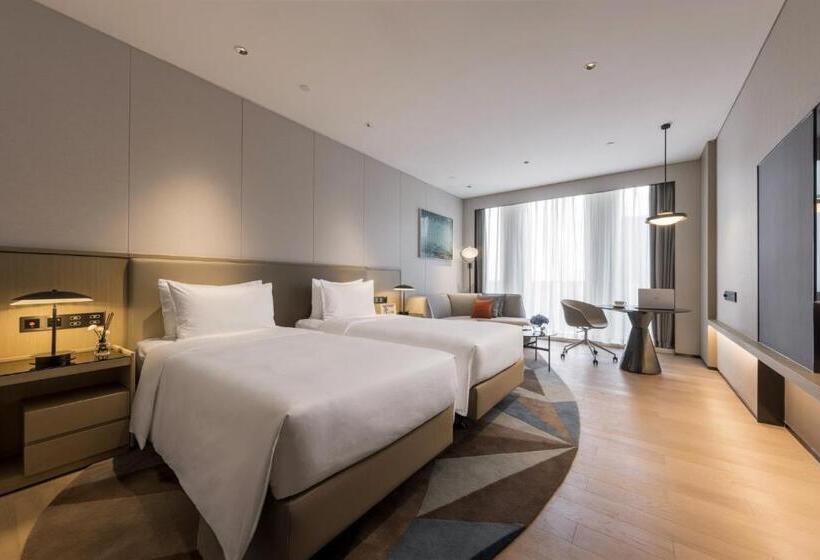 Premium Studio, Modena By Fraser Nanjing