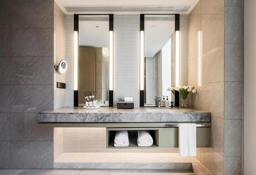 1 Bedroom Premium Apartment, Modena By Fraser Nanjing