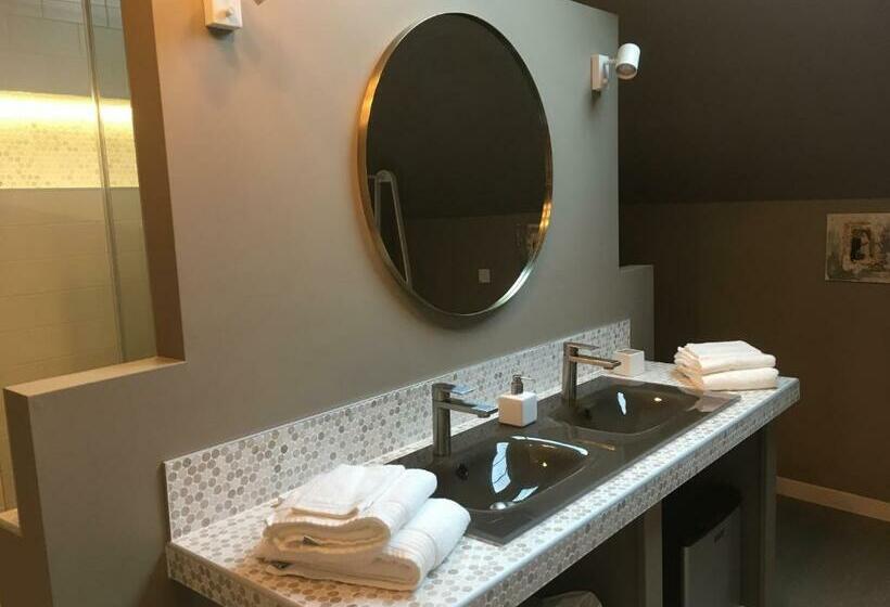 חדר דלוקס, L Atelier Et Apres